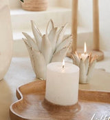 נר שעווה בצבע לבן שמנת