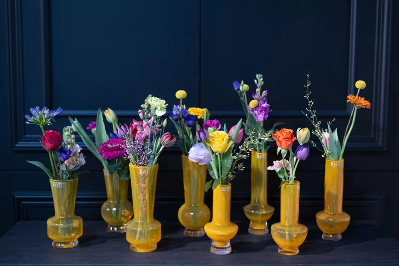 דגמים שונים של אגרטל בצבע צהוב מבית Dutz